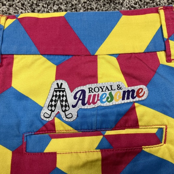 Royal & Awesome Shorts Size 34 Golf‎ Loud Colorful Geometric Print Stretch - Picture 2 of 9